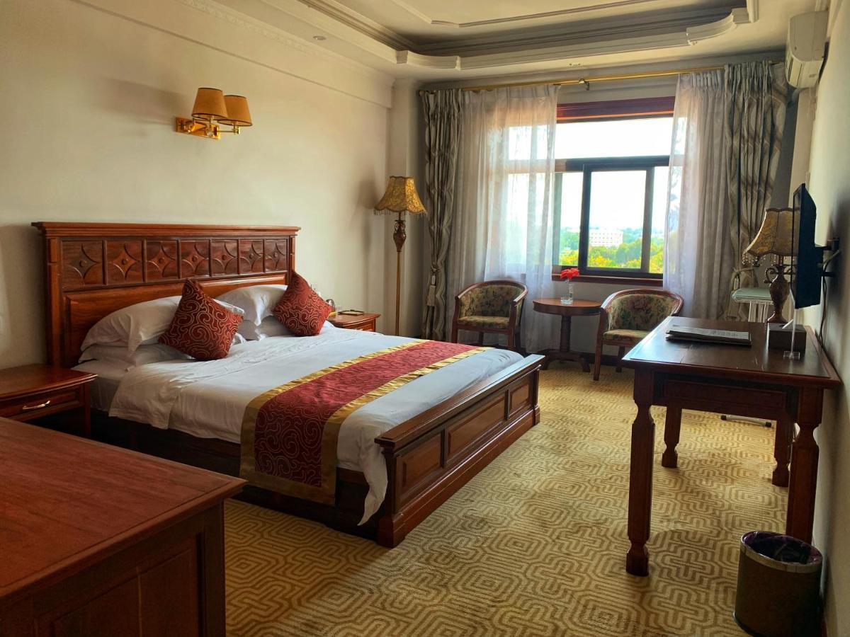 Asia & Africa Hotel Ανταναναρίβο Εξωτερικό φωτογραφία