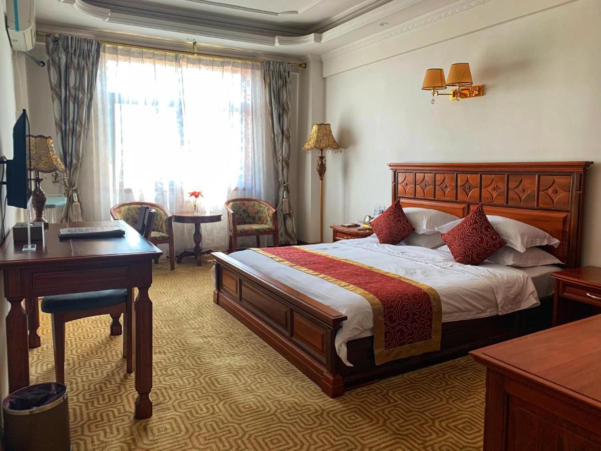 Asia & Africa Hotel Ανταναναρίβο Εξωτερικό φωτογραφία